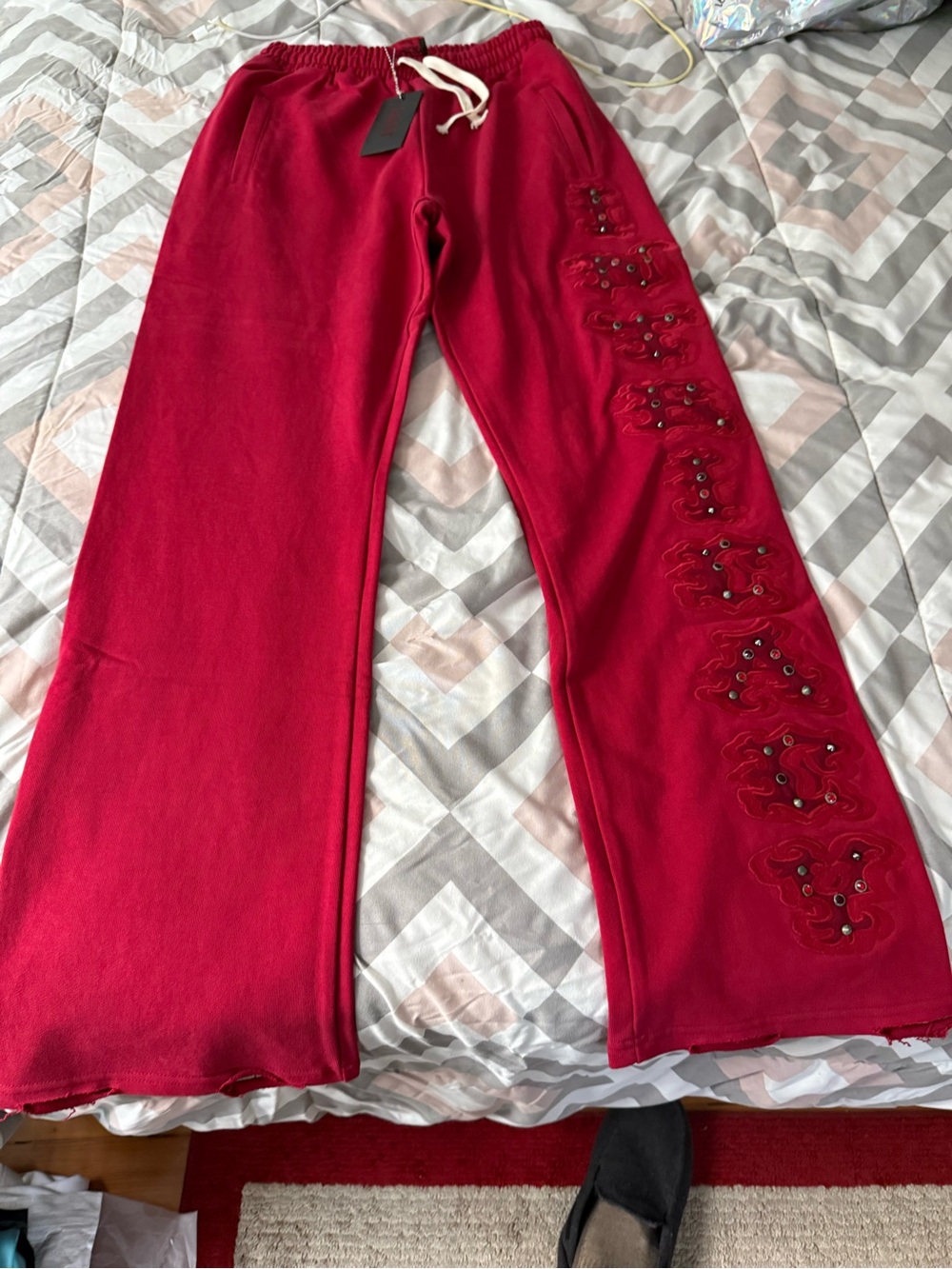 Lost Intricacy Men’s Red Sweatpants Rhinestones Size S